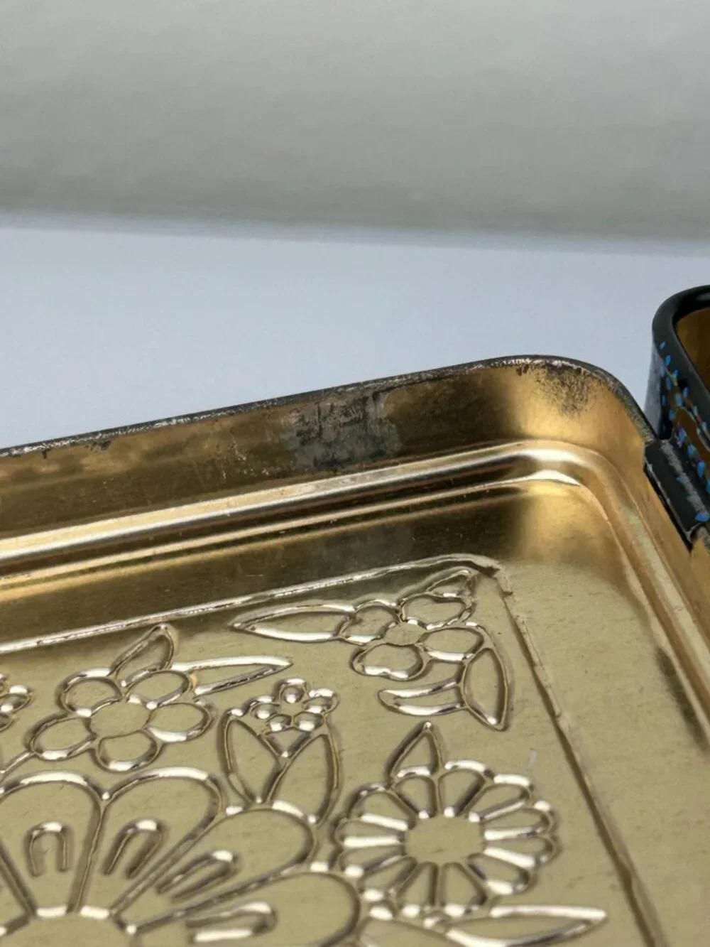 Daher Made in England Square Hinged Lid Tin Colorful Floral 11101 Metal Vintage